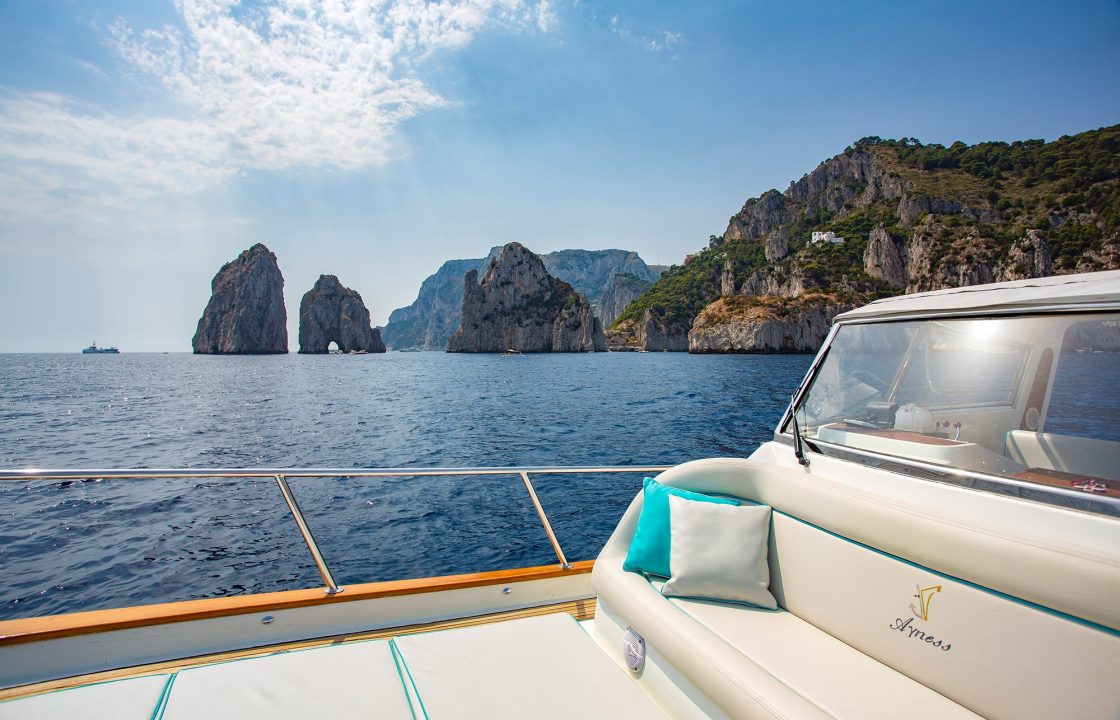 faraglioni a capri